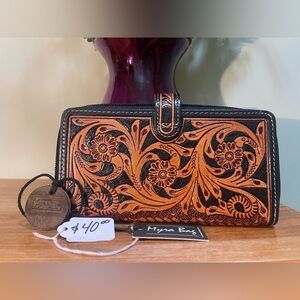 BRAND NEW with tags The Dolly Leather Wallet